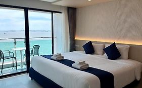 Golden Dragon Beach Resort Pattaya